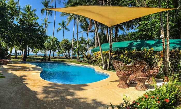 beach-pool pool with shade net Rafiki